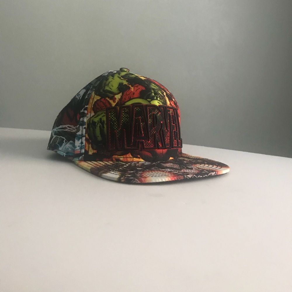 MUST GO!! Marvel snapback
